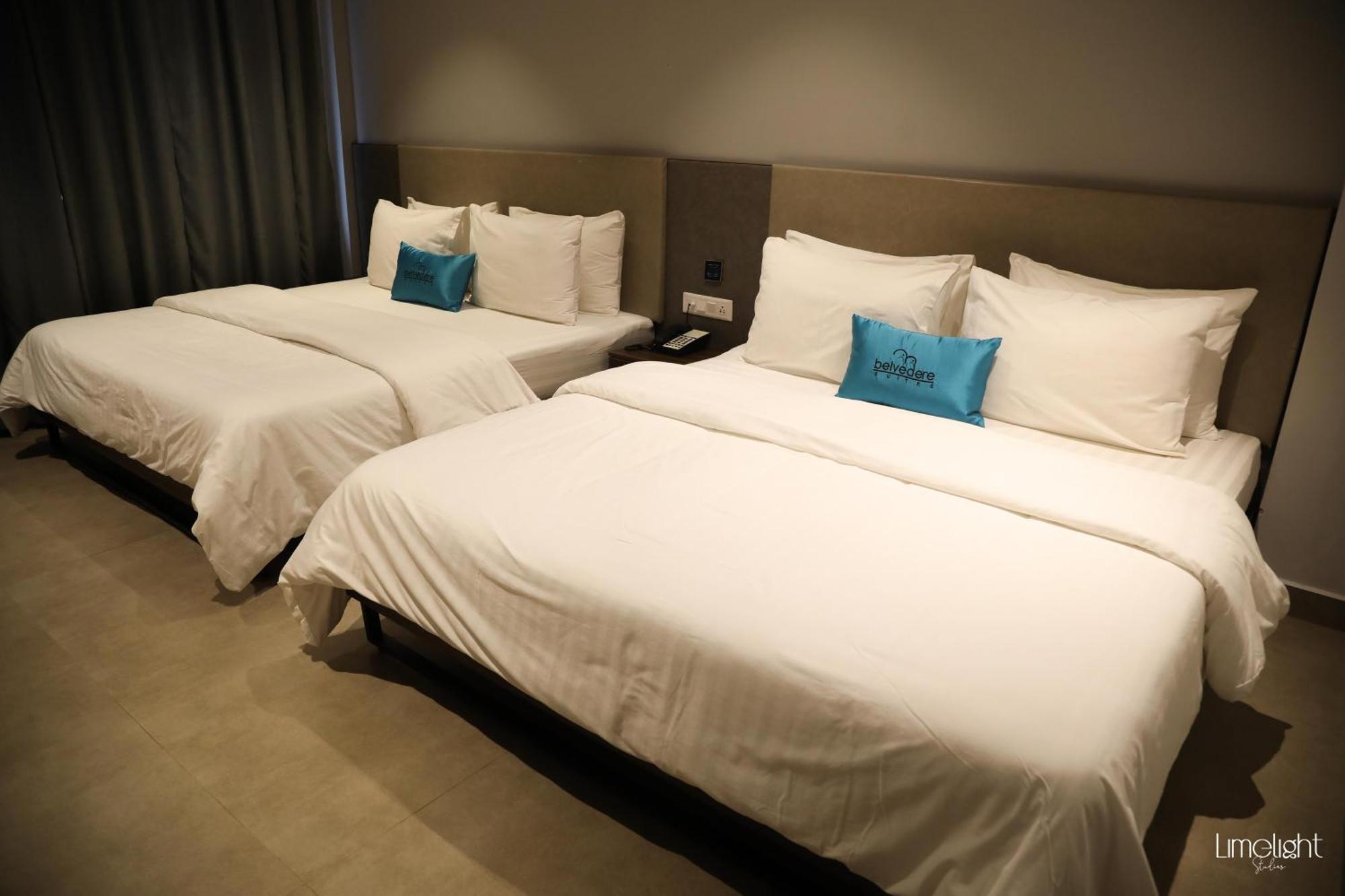 Belvedere Suites Greater Noida Zewnętrze zdjęcie
