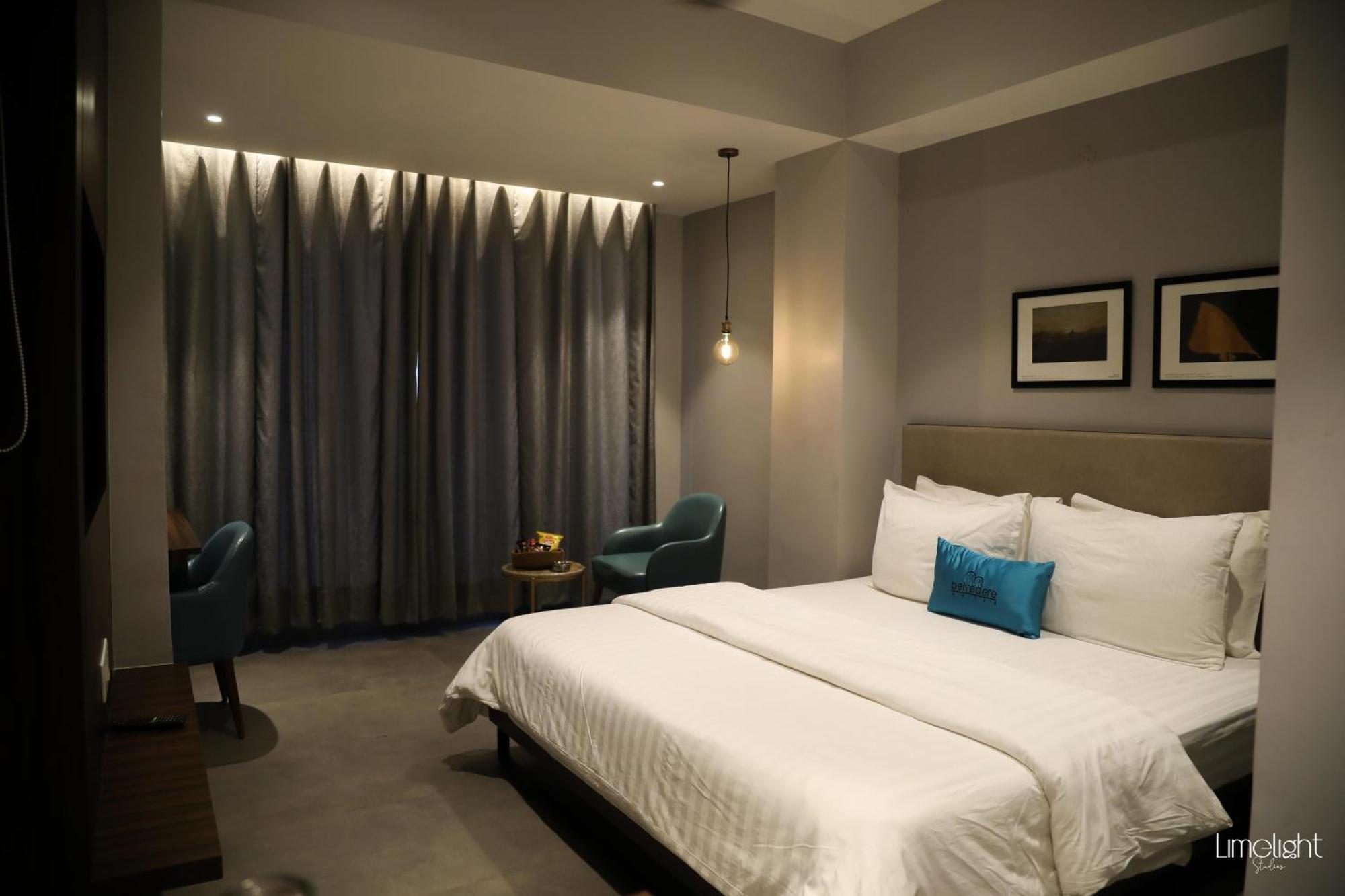 Belvedere Suites Greater Noida Zewnętrze zdjęcie