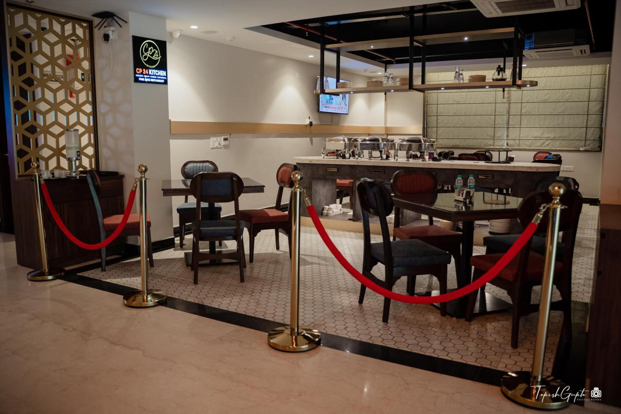Belvedere Suites Greater Noida Zewnętrze zdjęcie