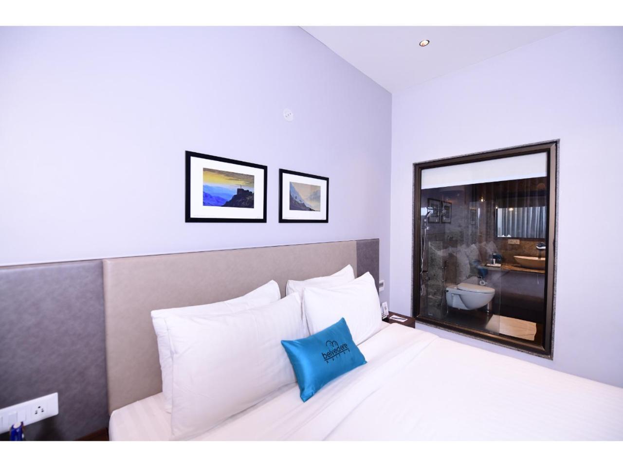 Belvedere Suites Greater Noida Zewnętrze zdjęcie